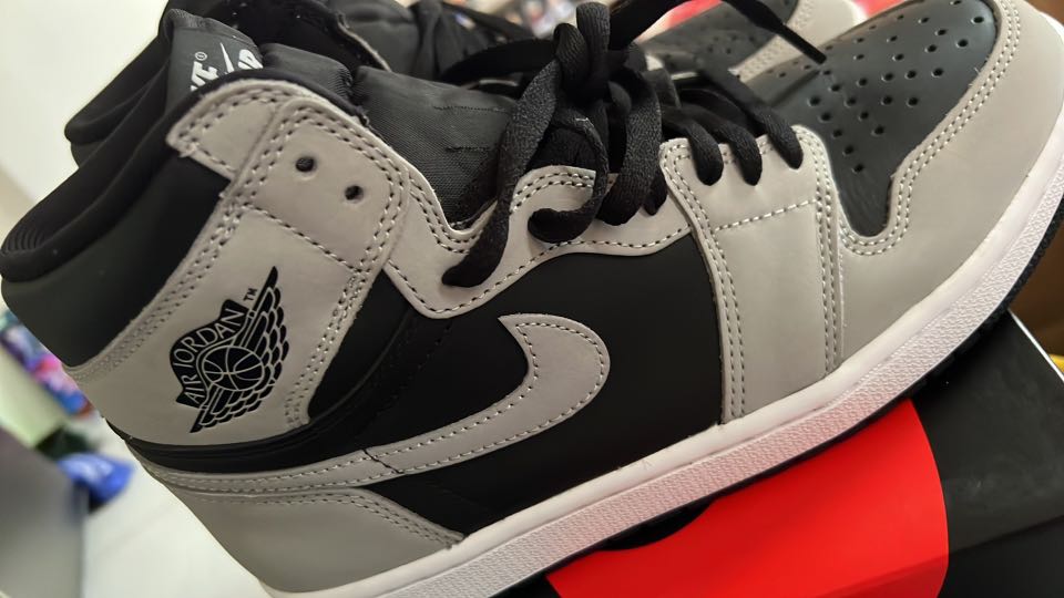 j1 high shadow