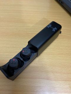 （分類：）位於 。 由 ys.fb16 提交（商品編號 1172558503，圖片 1）。簡介： 。