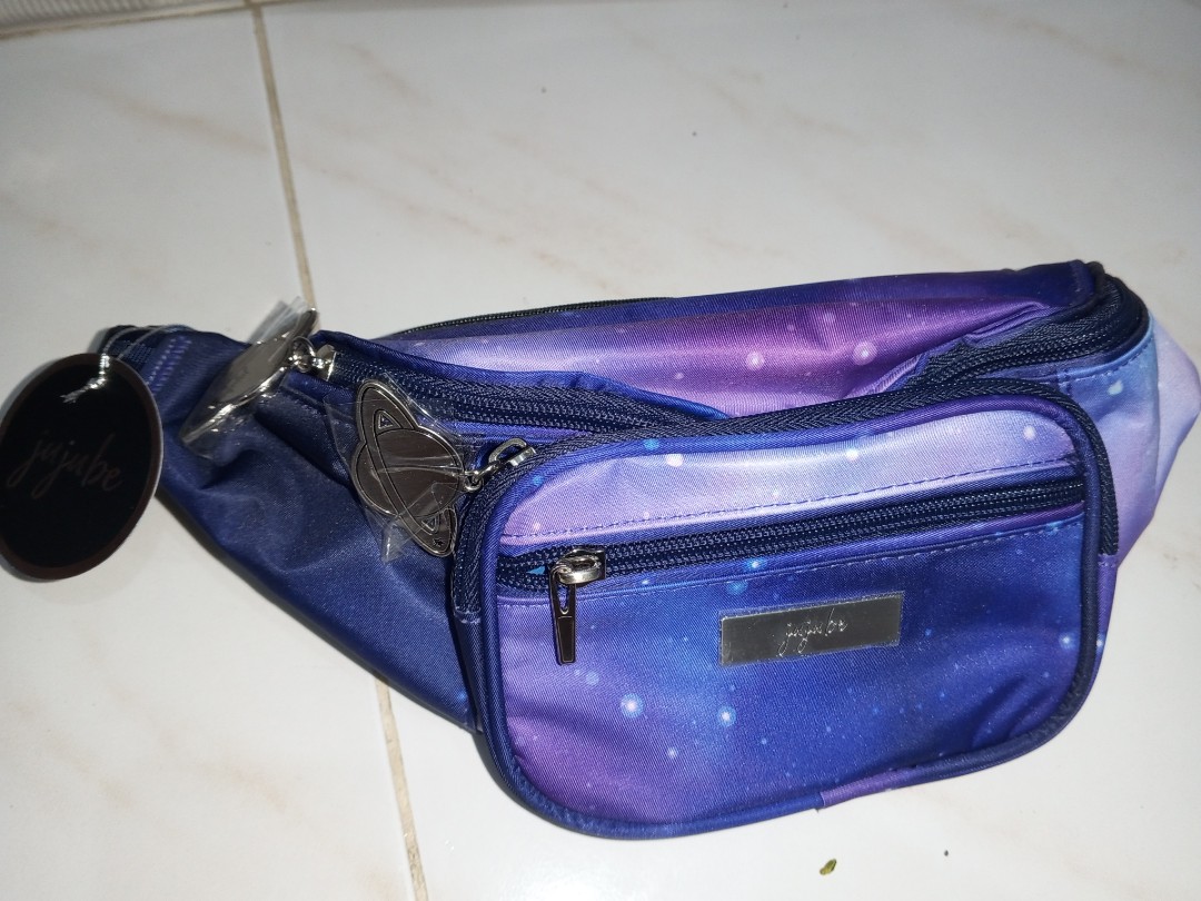 JUJUBE HIPPIE IN GALAXY, Women's Fashion, Bags & Wallets, Purses