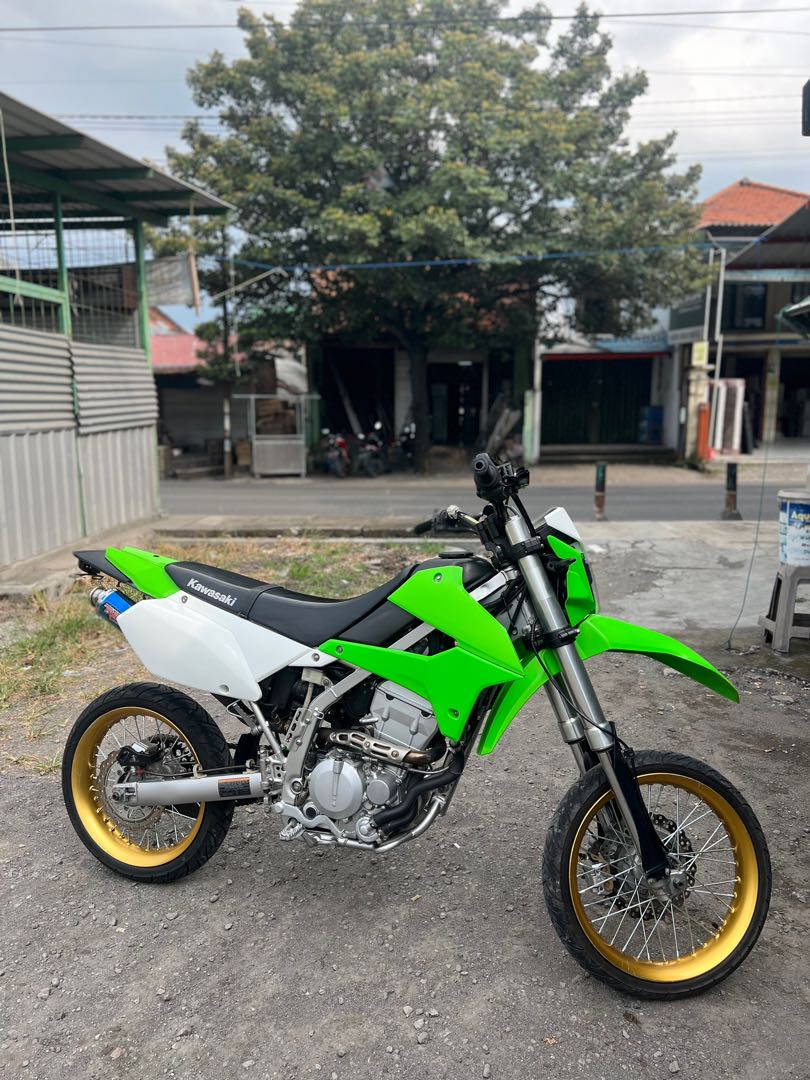 klx 250 adventure bike