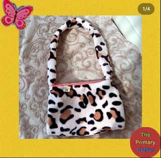 (Category: ) located in . Submitted by saltedcake (Listing ID 1172548831, Image 1). Description: .