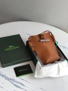 Tote bag ) Longchamp Roseau Shoulder Bag Bordeaux , Luxury, Bags & Wallets  on Carousell