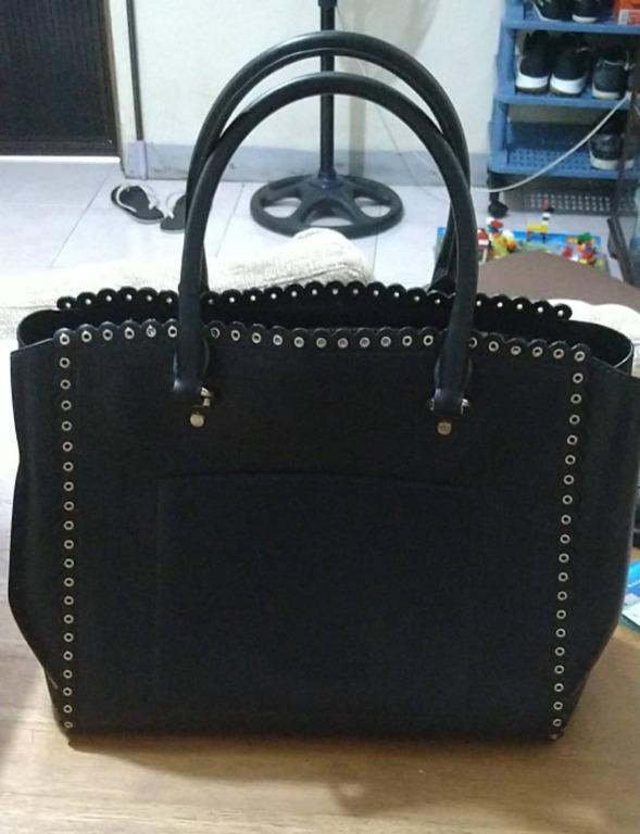 Benning large best sale scalloped leather satchel