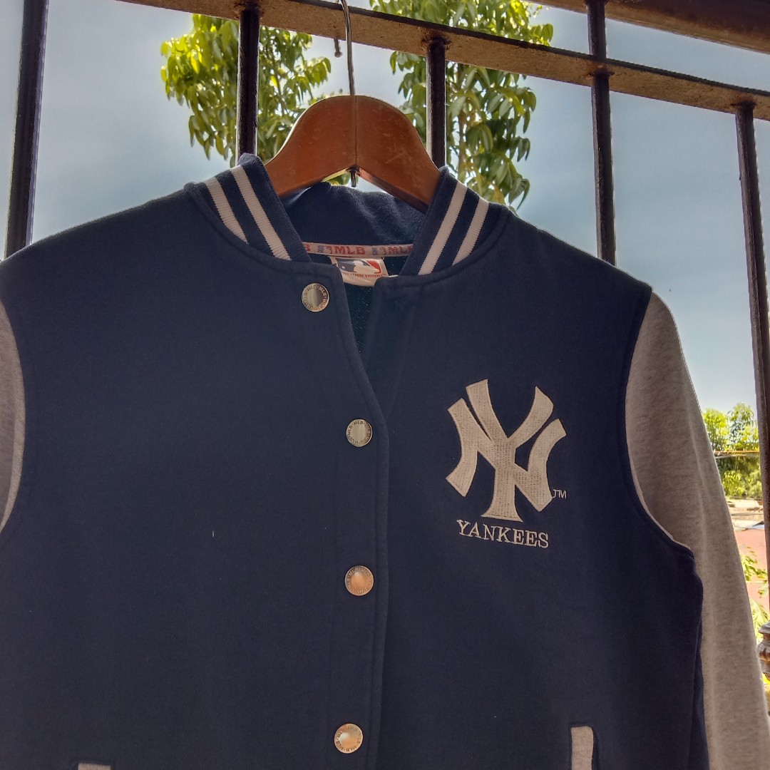 Áo vest MLB Basic Blazer Wool Jacket New York Yankees 3AJKB012150BKS