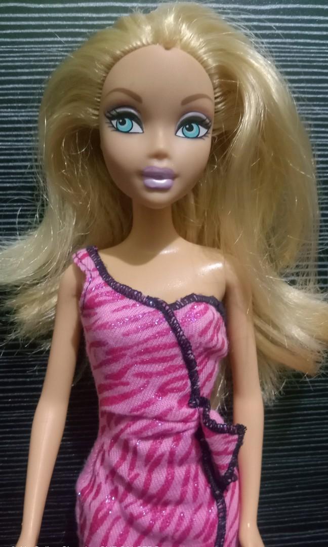 My scene doll (Category: Figurines & Statues) located in Manila. Submitted by 3asonlineshop (Listing ID 1172413364, Image 3). Description: Kindly DM me for more pics Payment Tru GCASH OR PALAWAN Shipping via Jnt, lalamove or grab.