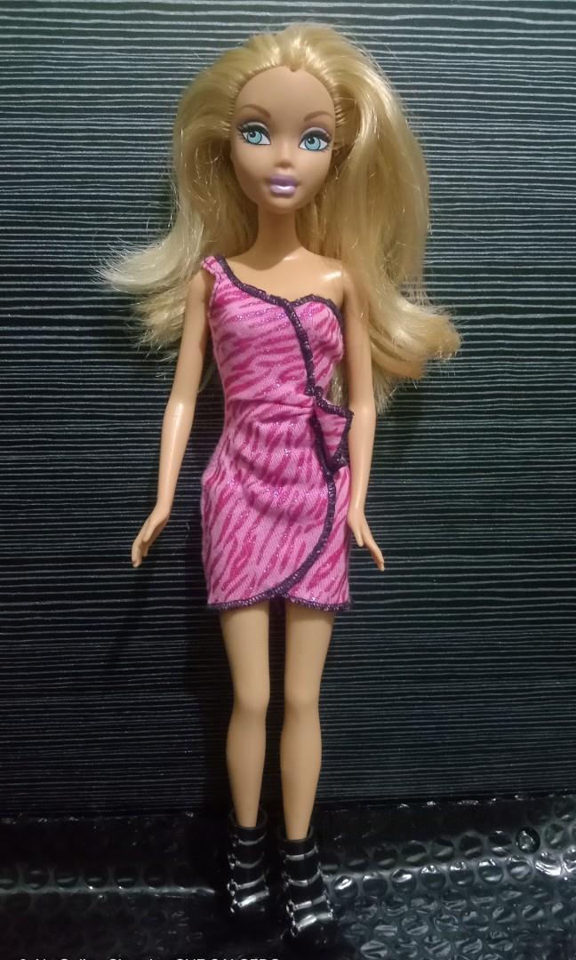 My scene doll (Category: Figurines & Statues) located in Manila. Submitted by 3asonlineshop (Listing ID 1172413364, Image 1). Description: Kindly DM me for more pics Payment Tru GCASH OR PALAWAN Shipping via Jnt, lalamove or grab.