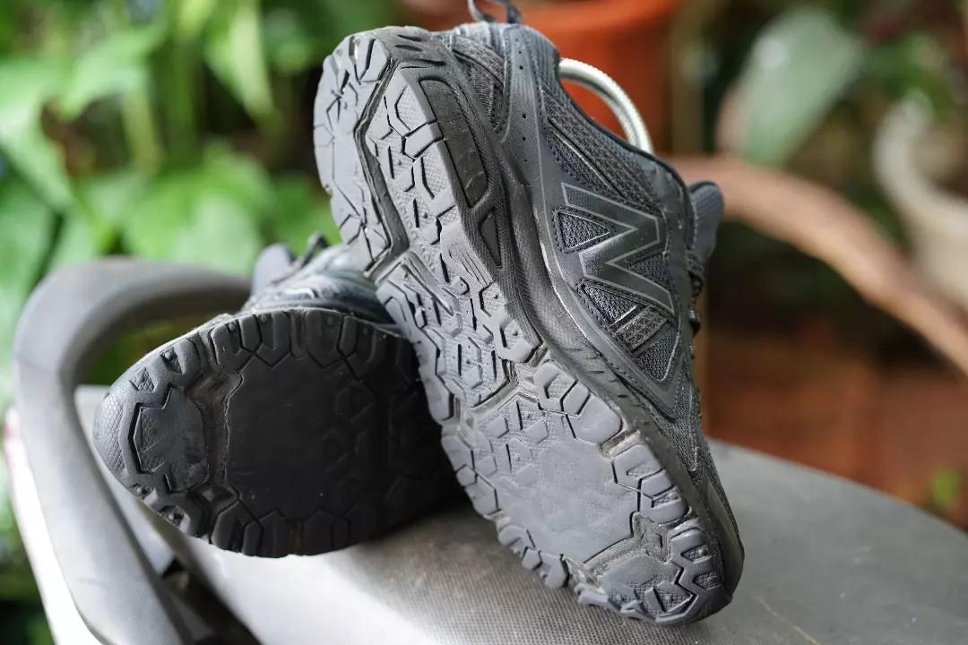 New balance 410 outlet v2