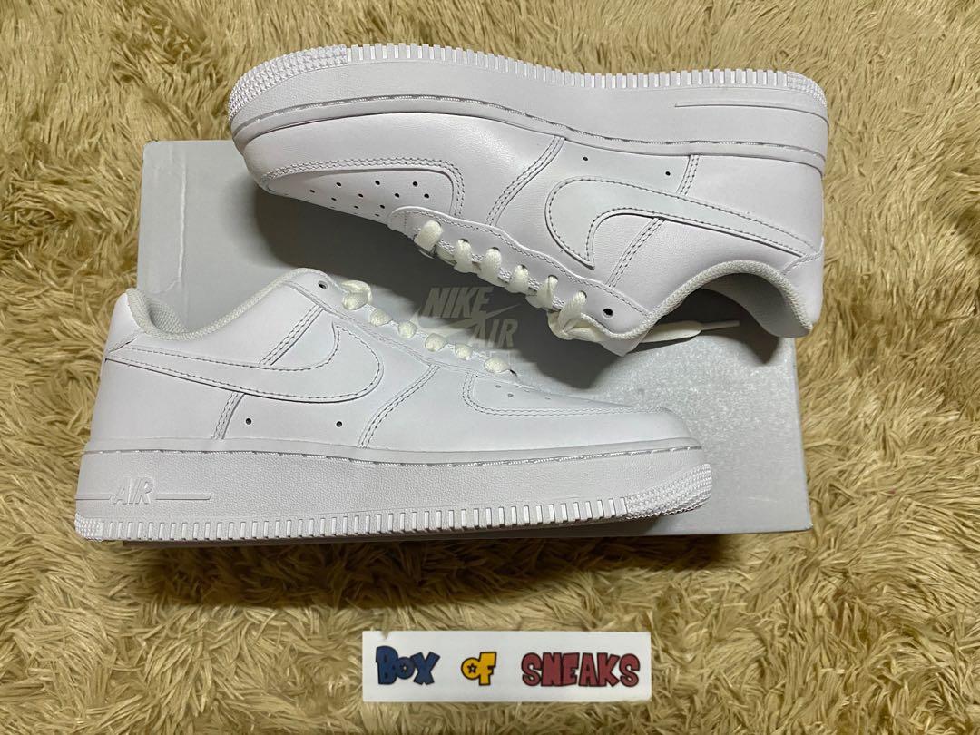 harga af1 triple white