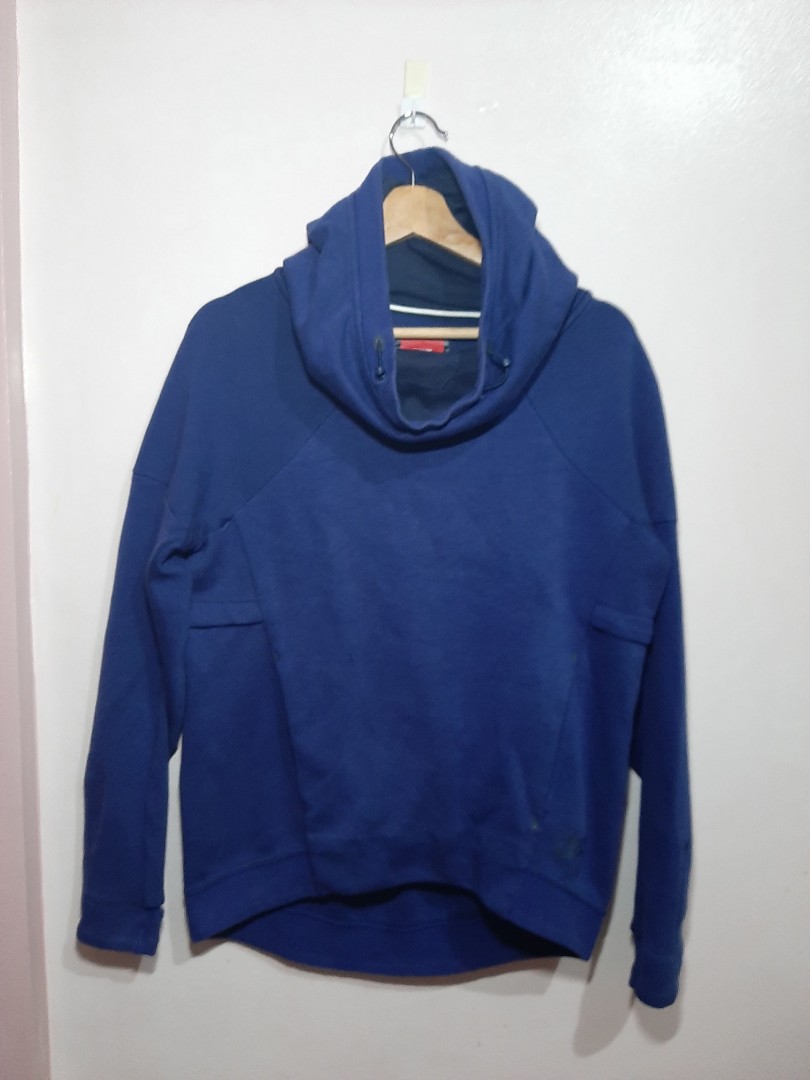 Nike Tech Fleece Women's Jacket, Women's Fashion, Activewear on Carousell