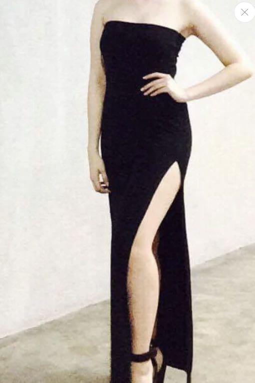 Nude / Beige Maxi Dress with Slit (Category: Dresses) located in Manila. Submitted by teasthings (Listing ID 1172585395, Image 2). Description: Heather Clothing Mocha Basic Bandeau Maxi Dress PHOTOS FOR REFERENCE ONLY Actual color is mocha or nude • Used once only • Original price: PHP 1200 • Rfs: need funds Measurements Bust 32-34 Waist 26-28 Hips 34-36.