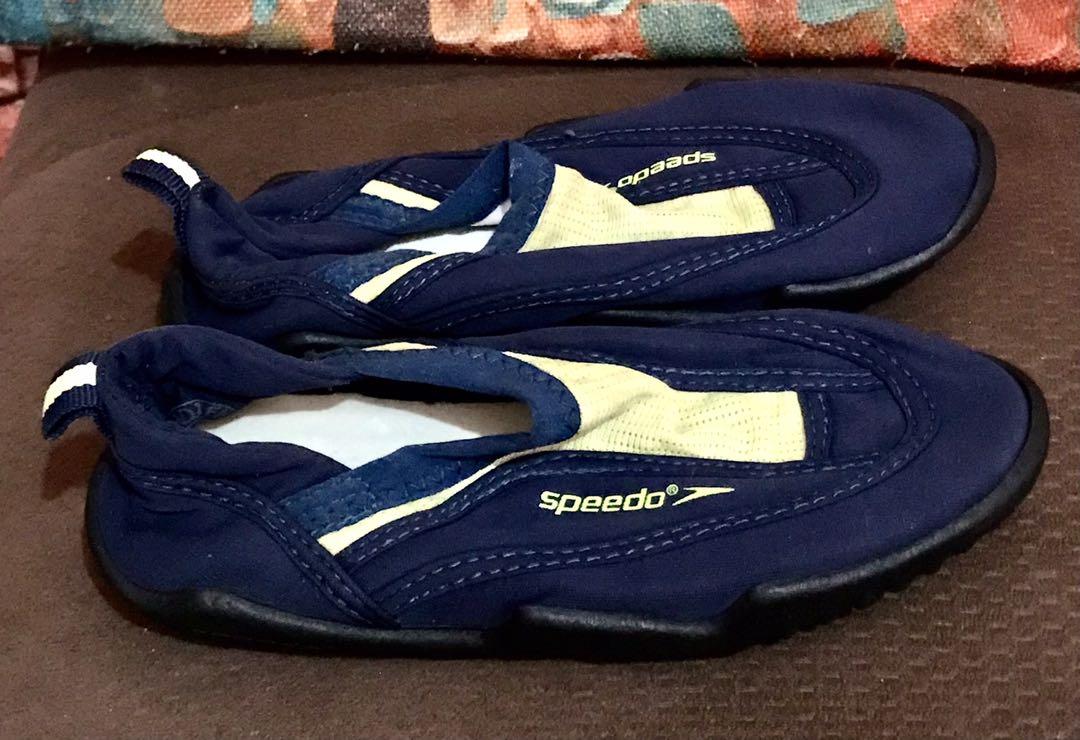 Original Speedo surf walker shoes 