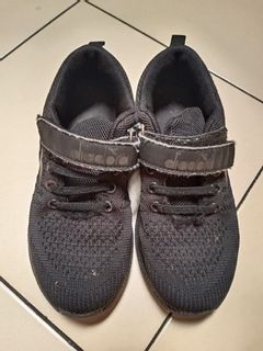 (Kategori: ) berada di . Dikirim oleh buci_preloved (ID iklan 1172434408, Gambar 1). Deskripsi: .