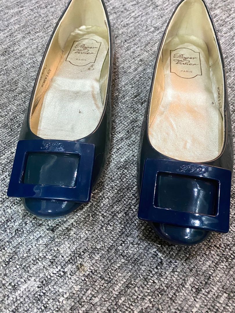 Roger vivier gommette sale flats