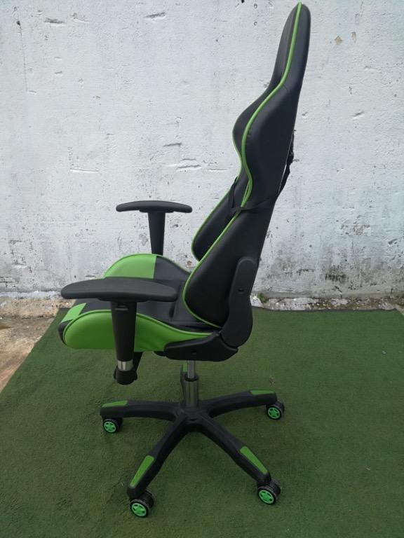 Kerusi gaming sales green screen