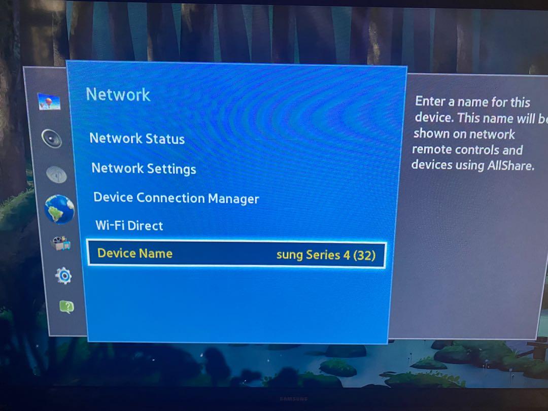 Samsung (not smart) TV Series 4 32" with free wall mount, TV & Home