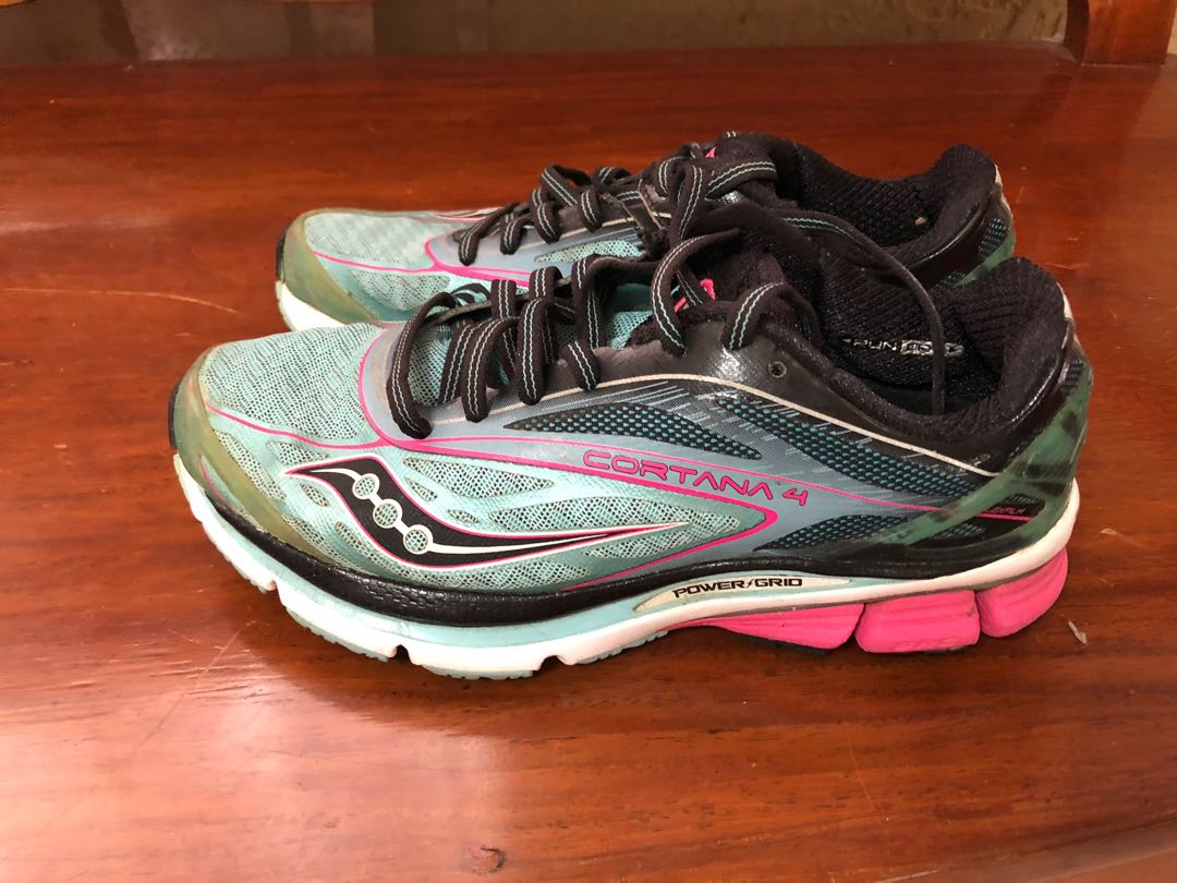 SAUCONY CORTANA 4 Women s Fashion Footwear Sneakers on Carousell
