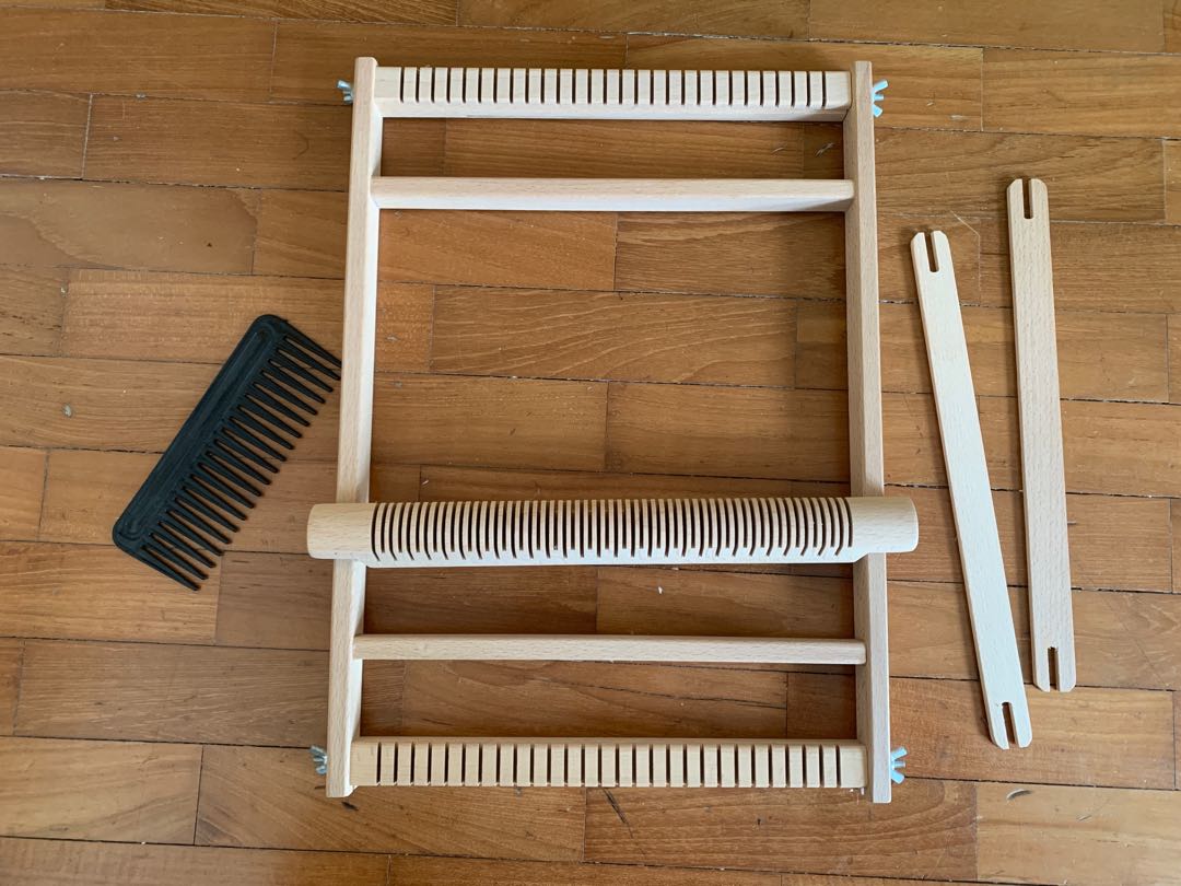 Semco Weaving Loom, Hobbies & Toys, Stationery & Craft, Craft Supplies