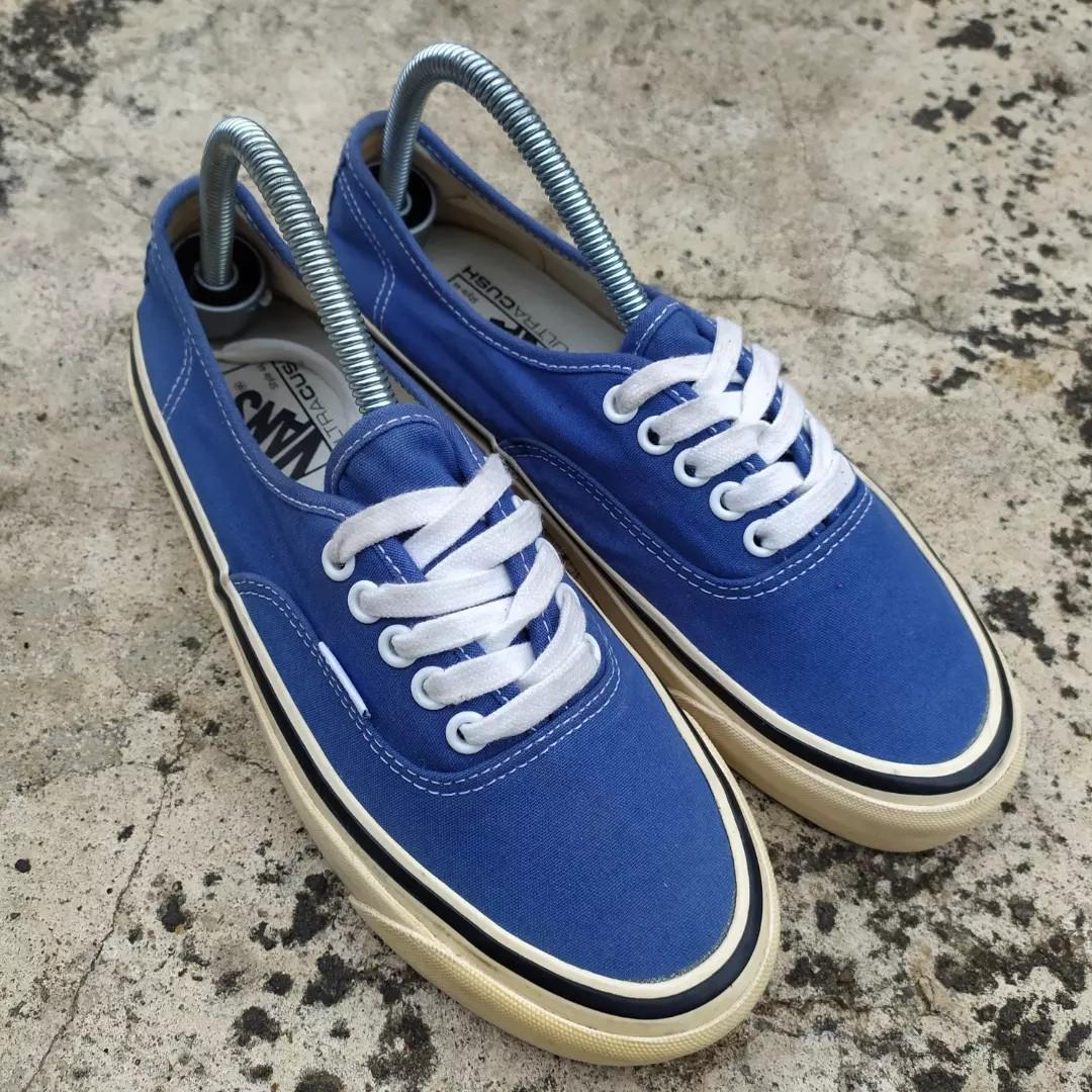 Sepatu Vans authentic style 44 blue second Preloved original