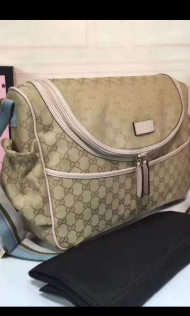 Gucci changing bag store replica
