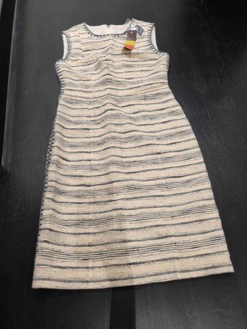 Tory Burch Tweed Dress Size 4 BNWT, Women's Fashion, Dresses & Sets, Dresses  on Carousell