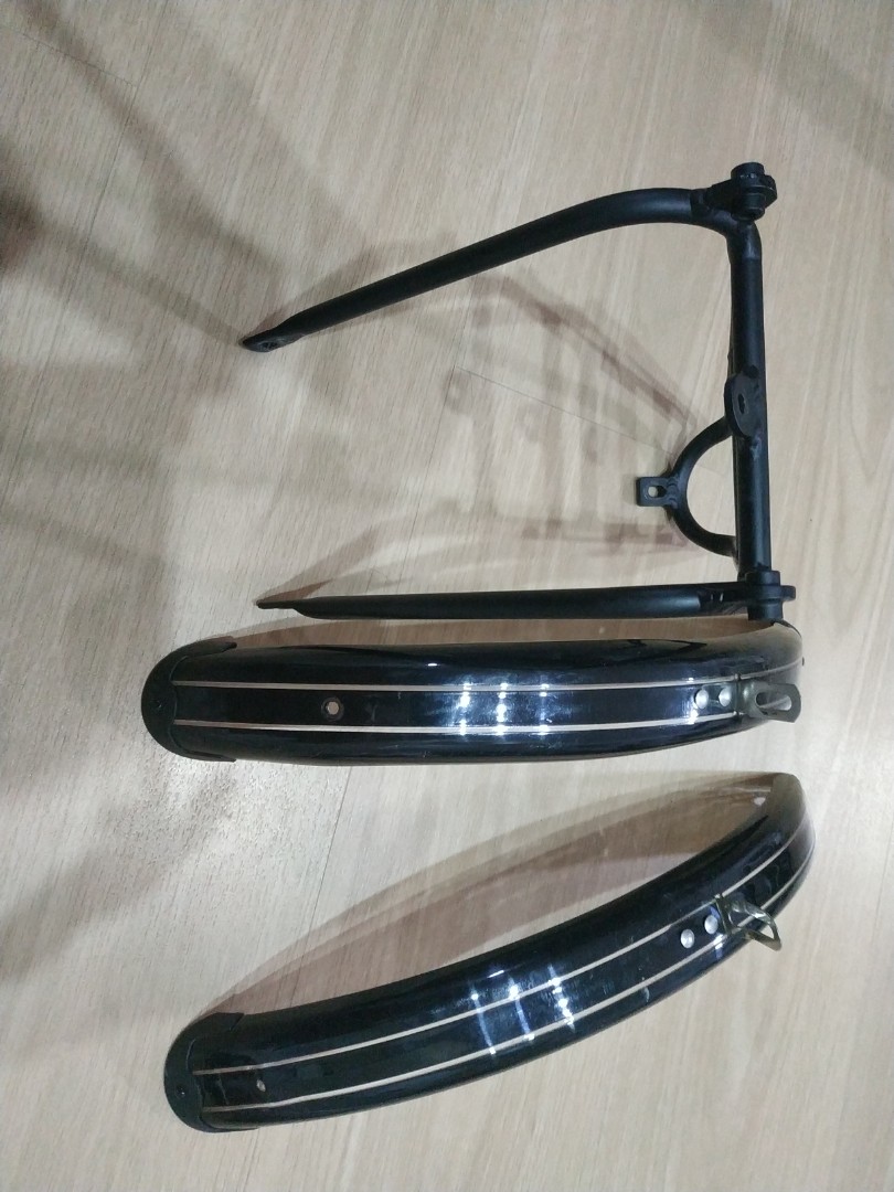 Trifold rack and mudguard, Sports Equipment, Bicycles & Parts, Parts ...