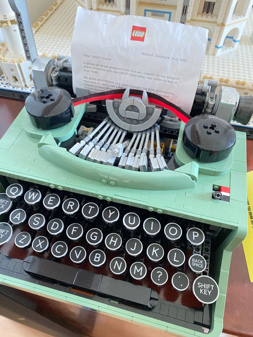 Typewriter Lego set, Hobbies & Toys, Toys & Games on Carousell