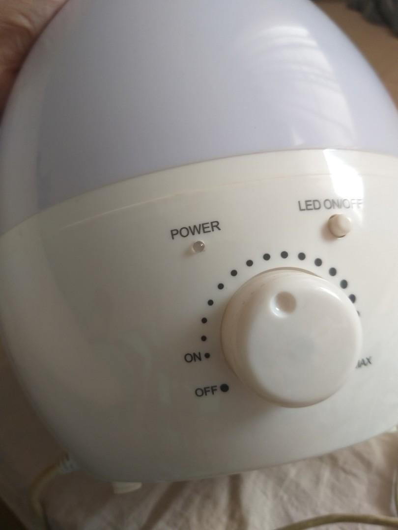 Ultrasonic Cool Mist umidifier (Category: Air Purifiers & Dehumidifiers) located in Cavite. Submitted by wishie_collects (Listing ID 1172588485, Image 2). Description: 110 volts barely used.