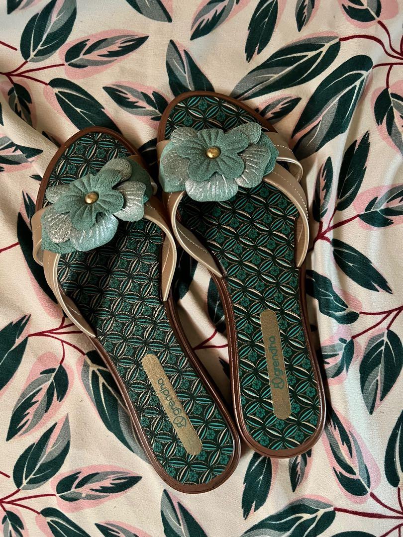 Original grendha sandals deals