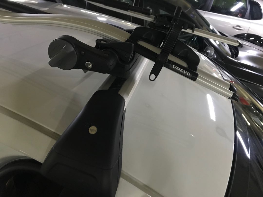 Volvo V40 bicycle roof rack / rail, Car Accessories, Accessories on