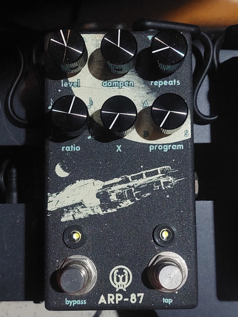 Walrus ARP-87 Delay Pedal, Hobbies & Toys, Music & Media, Musical