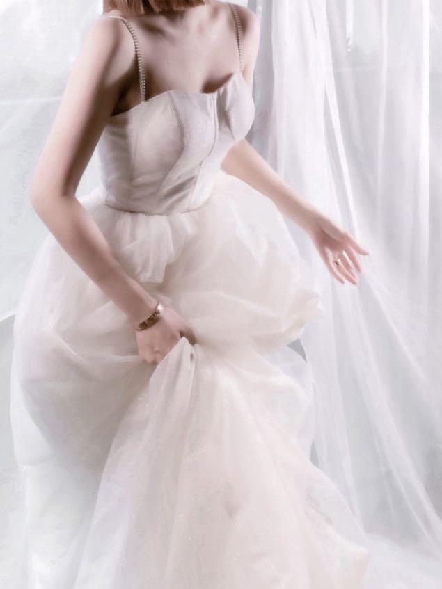White wedding on sale dresses for sale