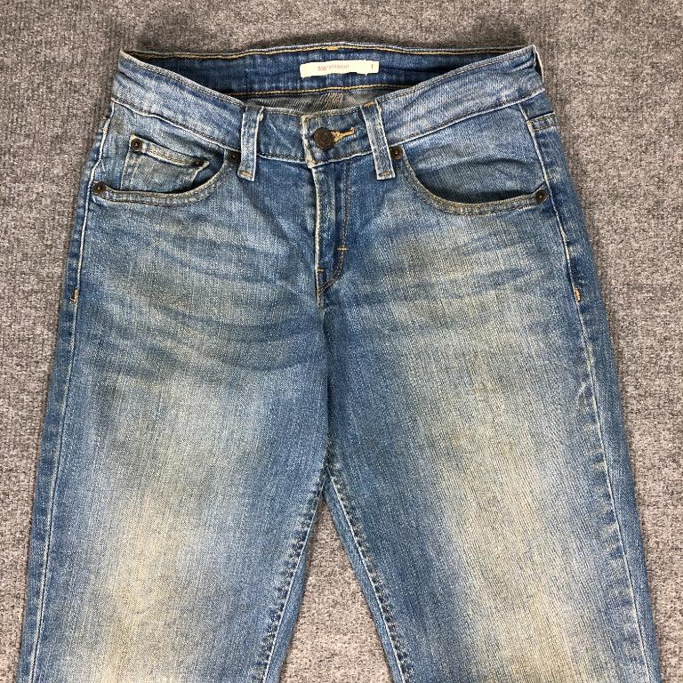 Womens Levis 518 Straight Jeans, Women's Fashion, Bottoms, Jeans & Leggings  on Carousell