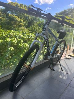 （分類：）位於 。 由 cecipoopootam 提交（商品編號 1172692526，圖片 1）。簡介： 。