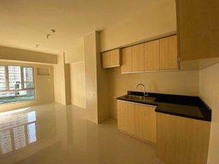 1BR FOR SALE at The Montane BGC Taguig - For Lease / For Rent / Metro Manila / Interior Designed / Condominiums / RFO Unit / NCR / Fully Furnished / Investment / Real Estate PH / Clean Title / Income Generating / Ready For Occupancy / MrBGC