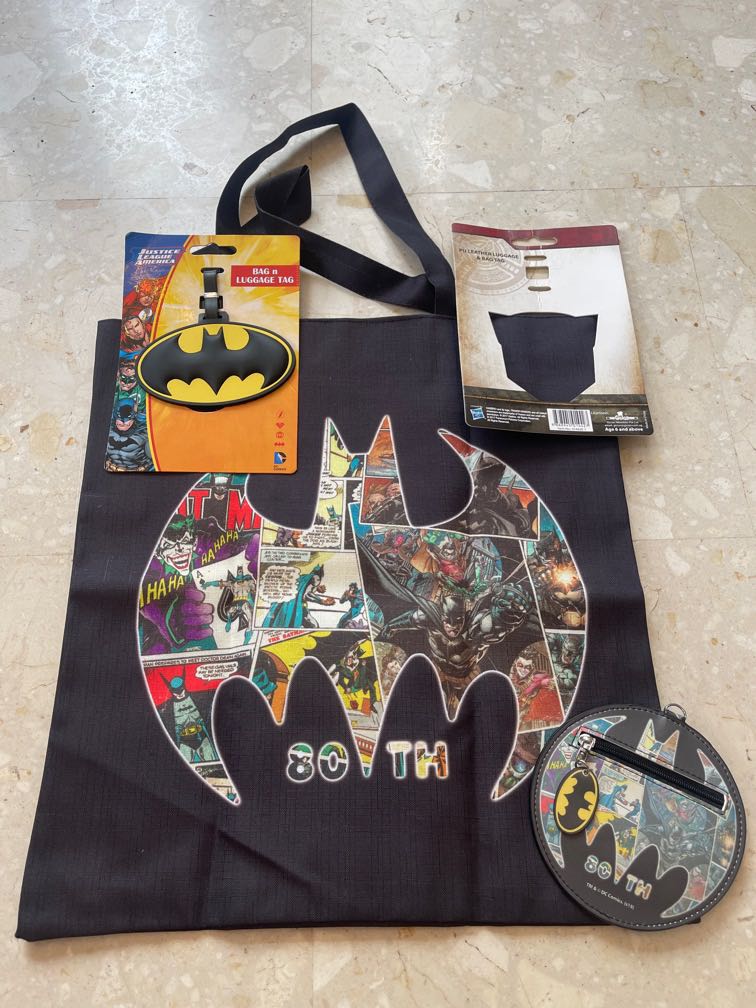 The Batman (2022) - The Batman Cosplay 10” Faux Leather Mini Backpack –  Hero Stash