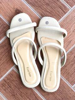 Beige Flats Bnew Size 6