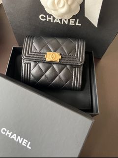 （分類：）位於 。 由 cccarrieee 提交（商品編號 1172614765，圖片 1）。簡介： 。