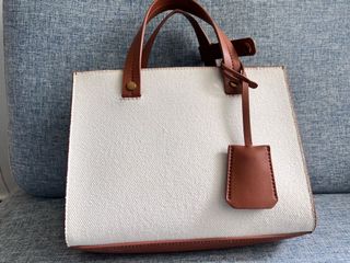 （分類：）位於 。 由 smileenid 提交（商品編號 1172646101，圖片 1）。簡介： 。