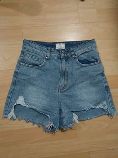 (Category: ) located in . Submitted by ktjfi (Listing ID 1172760108, Image 1). Description: .