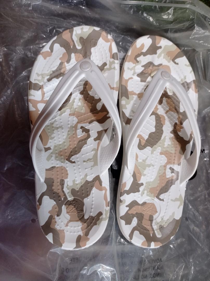 Crocband printed flip outlet
