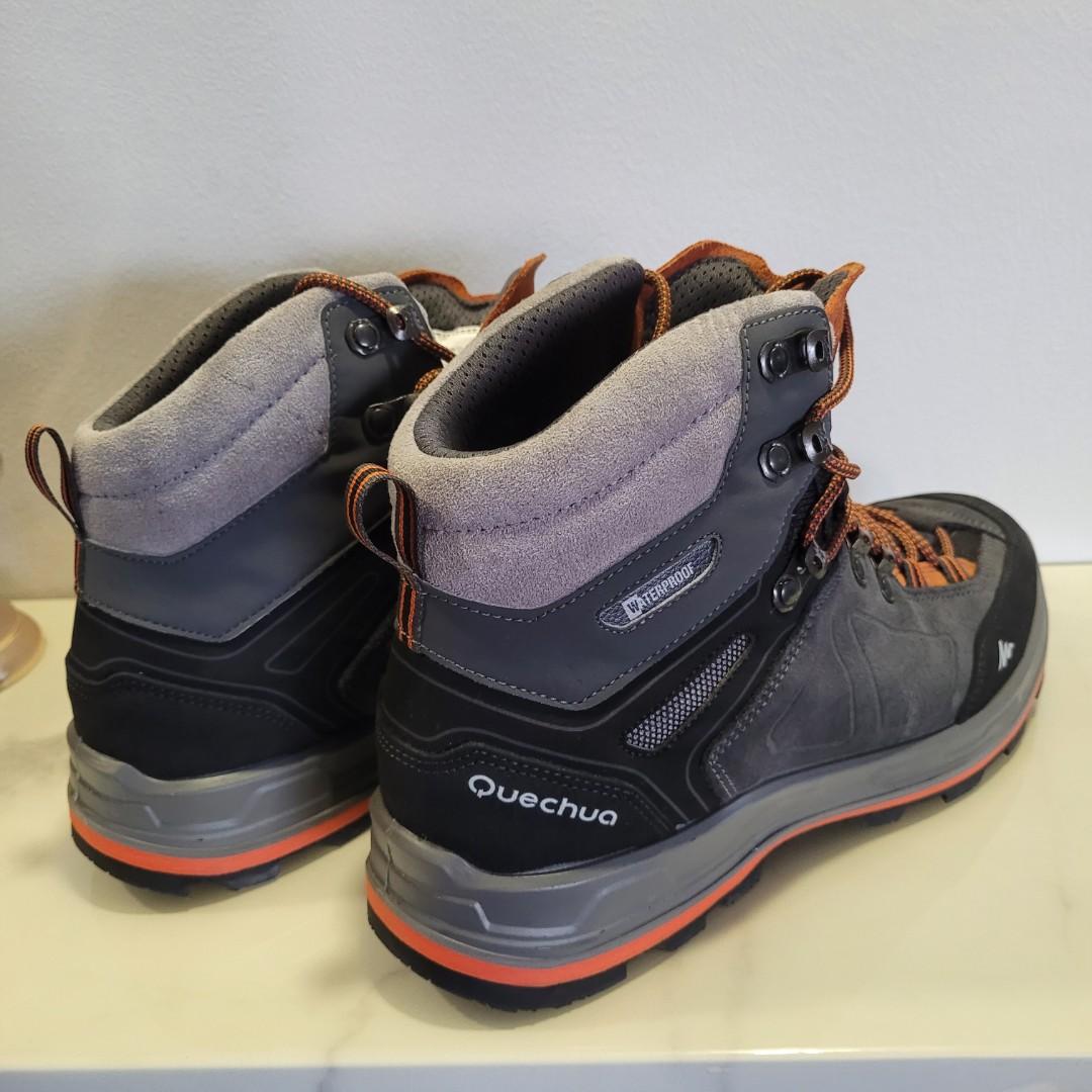 Quechua sales boots mens