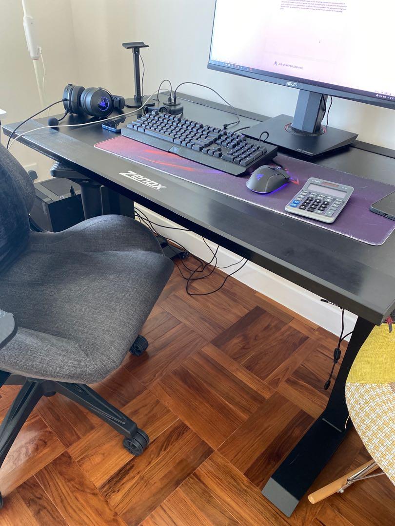 Gaming desk, 電腦＆科技, 桌上電腦 Carousell