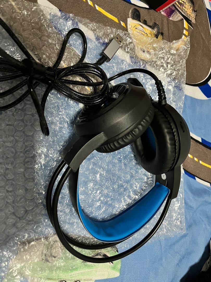 Gaming Headset496704591286118403