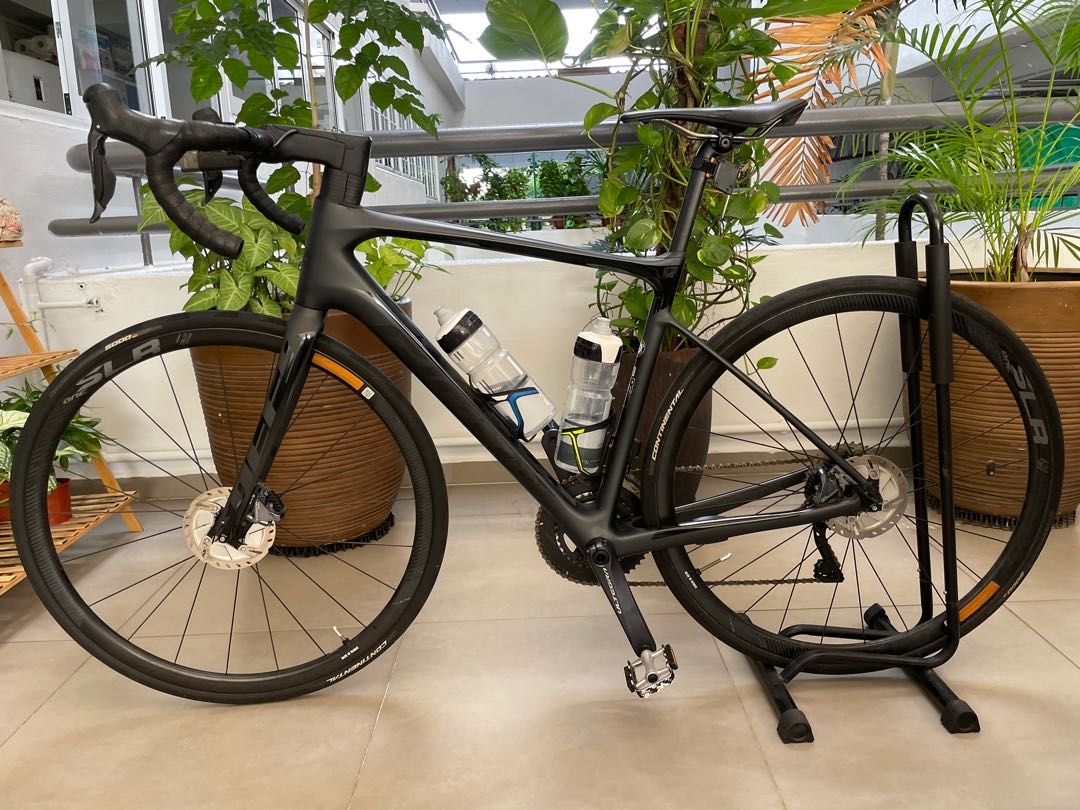 Giant Defy, Sports Equipment, Bicycles 