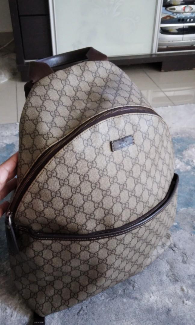 Gucci Beige/Brown Medium GG Supreme Fake/Not Backpack Gucci