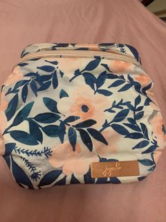 (Category: ) located in . Submitted by babygshopee (Listing ID 1172693382, Image 1). Description: .