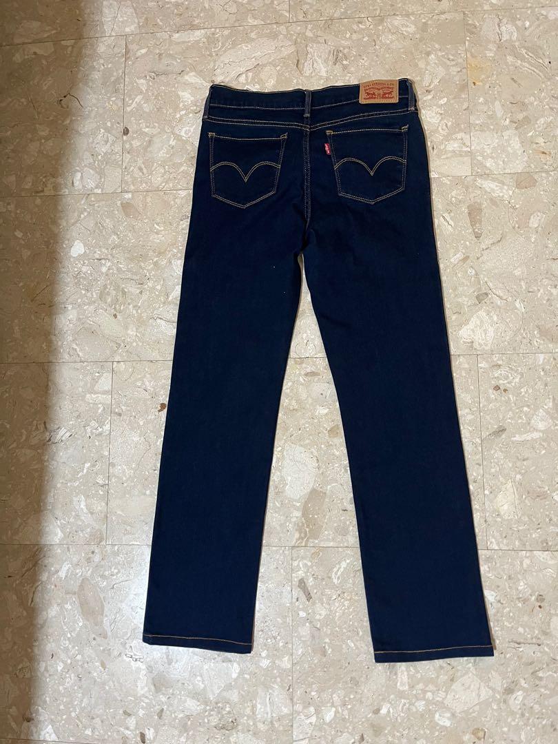 Levis, Men's Fashion, Bottoms, Jeans on Carousell
