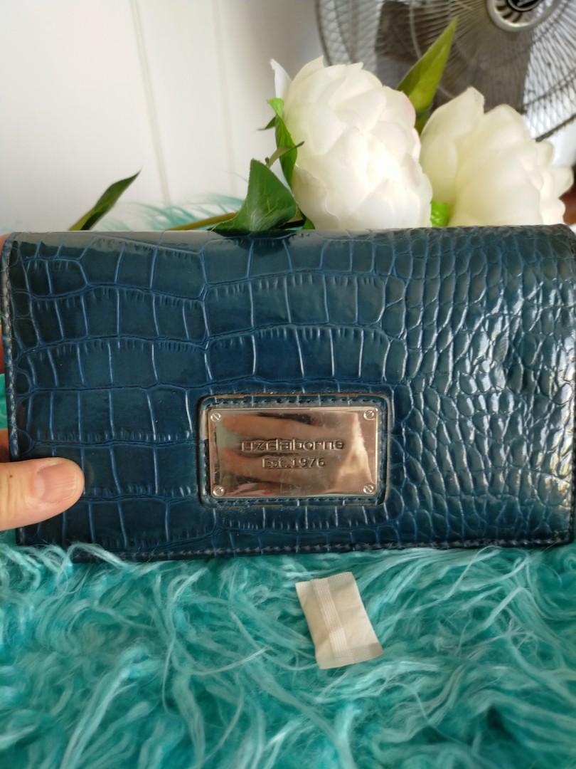 liz claiborne wallet organizer