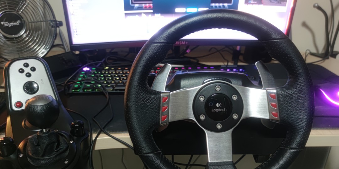 Logitech G27 racing full set, Video Gaming, Gaming Accessories, Virtual  Reality on Carousell