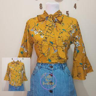 Long sleeves butterfly sleeves yellow ribbon